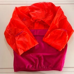 Nike AGC Men’s Size Small Red And Orange Hooded Windbreaker Style Jacket